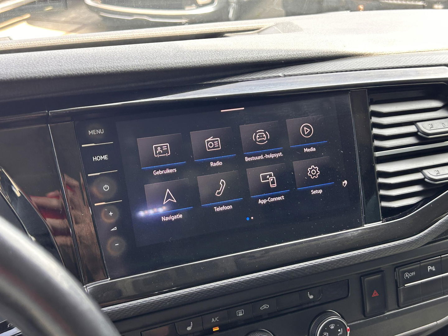 Volkswagen Transporter BULLI T6.1 2.0 TDI L2H1 30 DC | 2x SCHUIFDEUR | STOELVERWARMING | LED | LEDER