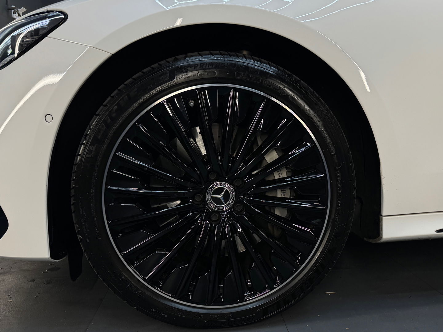 Mercedes-Benz E-Klasse 300 e AMG Sport Pano|Burmester|Memory