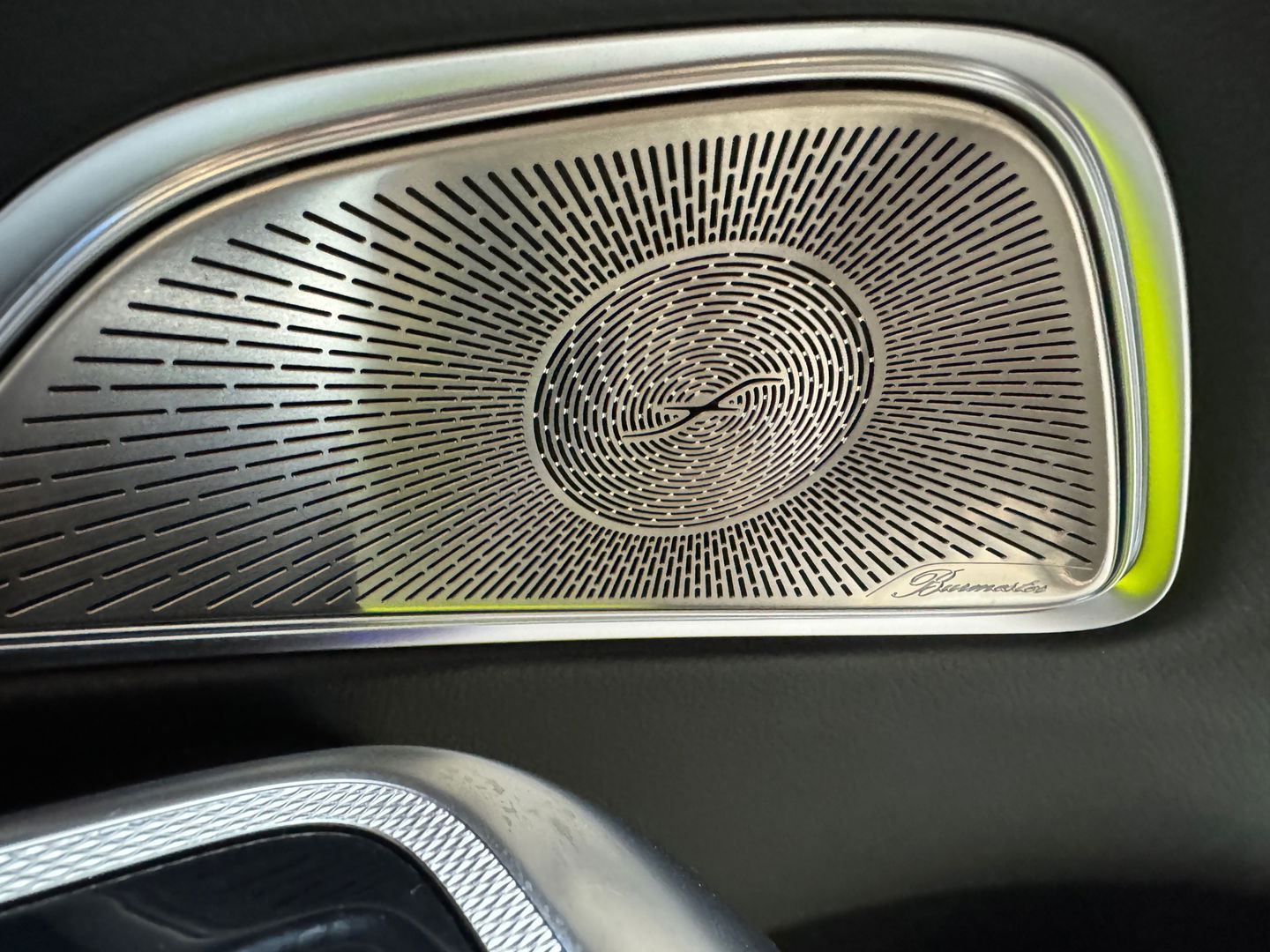 Mercedes-Benz E-Klasse 300 e AMG Sport Pano|Burmester|Memory