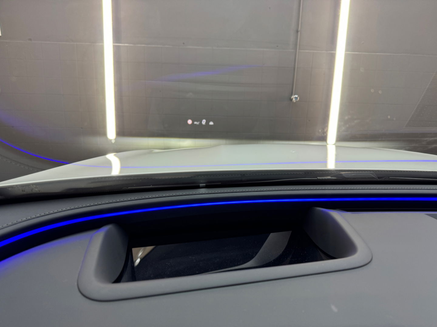 Mercedes-Benz E-Klasse 300 e AMG Sport Pano|Burmester|Memory