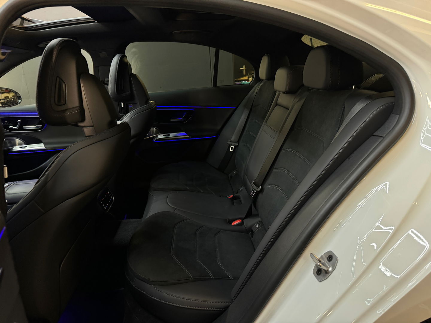 Mercedes-Benz E-Klasse 300 e AMG Sport Pano|Burmester|Memory