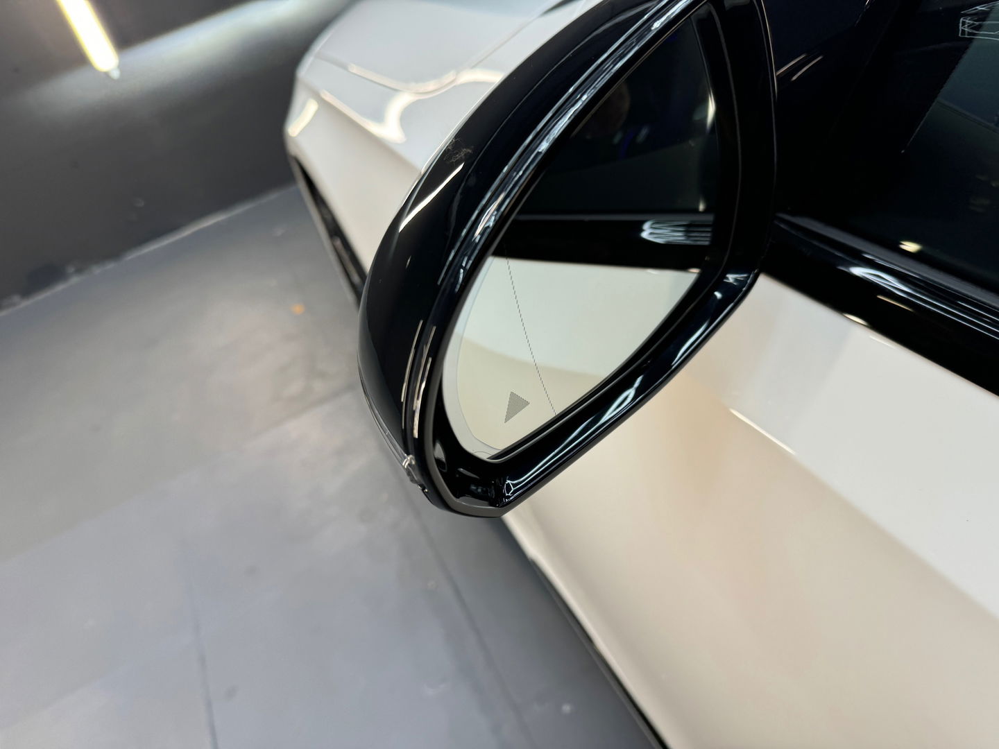 Mercedes-Benz E-Klasse 300 e AMG Sport Pano|Burmester|Memory