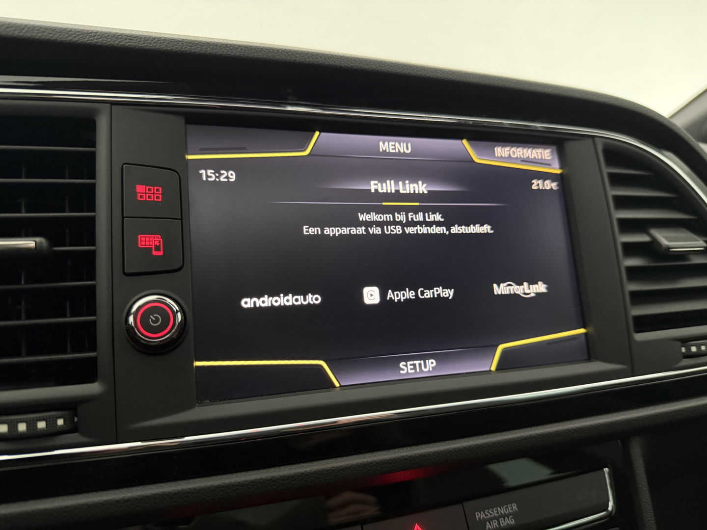 SEAT Leon 2.0 191PK TSI FR | Pano | Sfeerverl. | LED | Carplay | Camera | Navi l Cruise l Stoelverw.