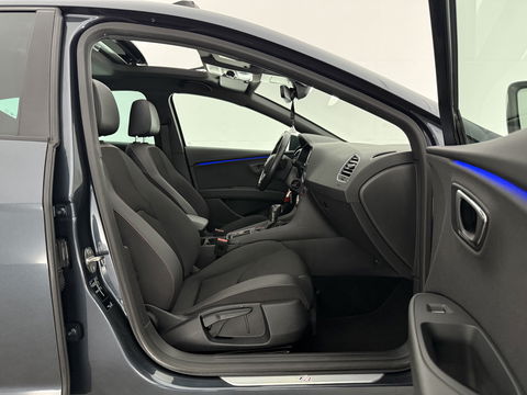 SEAT Leon 2.0 191PK TSI FR | Pano | Sfeerverl. | LED | Carplay | Camera | Navi l Cruise l Stoelverw.