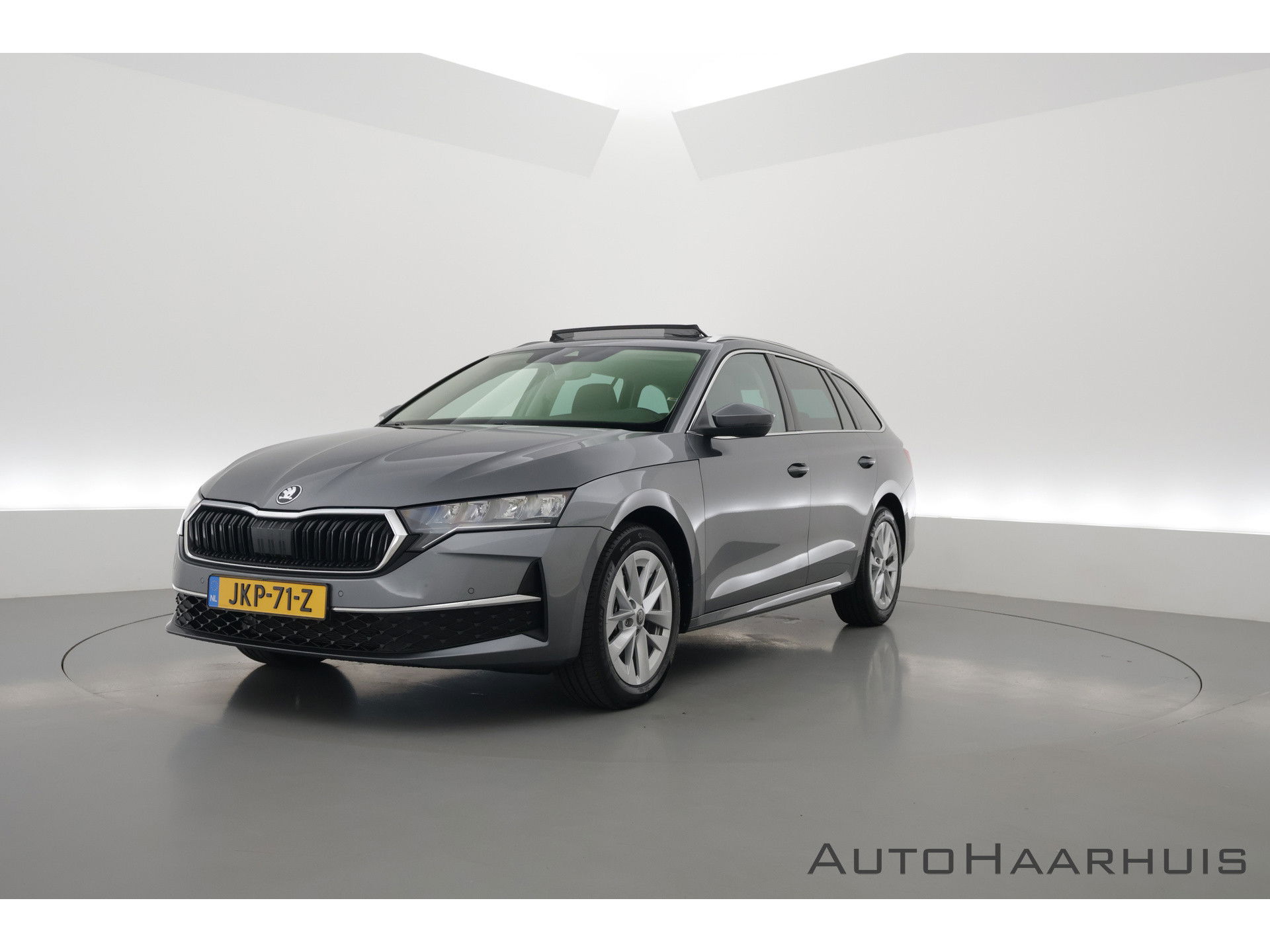 Škoda Octavia Combi 1.5 TSI MHEV Business Edition | Pano | Camera | Apple CarPlay | Stoel- Stuurverw. | Keyless |