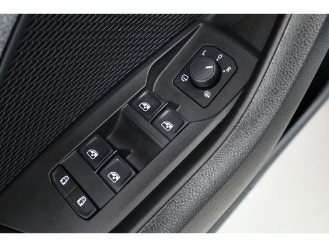 Škoda Octavia Combi 1.5 TSI MHEV Business Edition | Pano | Camera | Apple CarPlay | Stoel- Stuurverw. | Keyless |