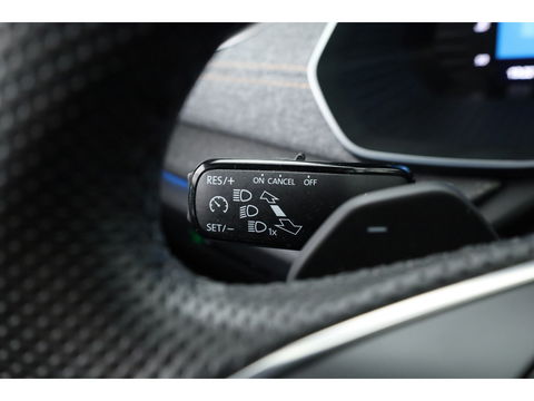 Škoda Octavia Combi 1.5 TSI MHEV Business Edition | Pano | Camera | Apple CarPlay | Stoel- Stuurverw. | Keyless |