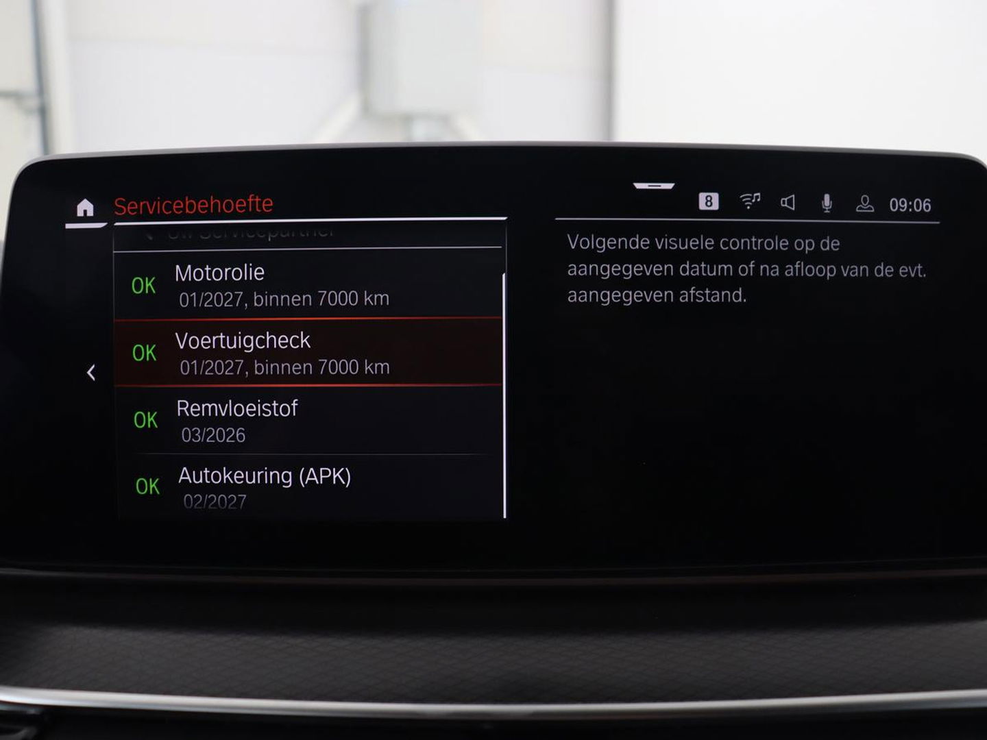 BMW 5 Serie 520i M Sport | Leder | Stoelverwarming | Carplay | 19'' | Sportstoelen | Live Cockpit | Navigatie | Parkeerhulp | Adaptief LED | Memory | Keyless start