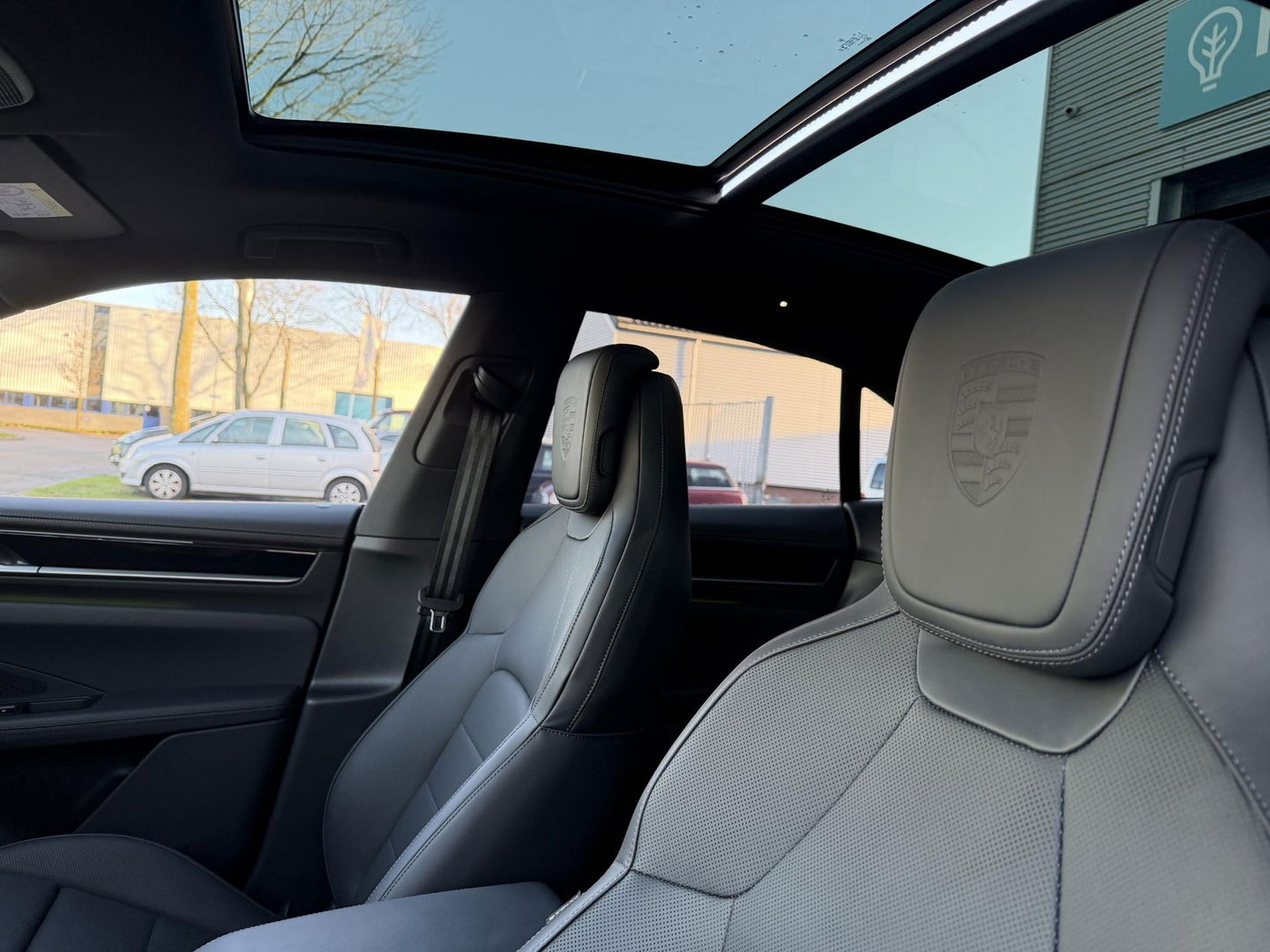 Porsche Macan 4 pano l 22 inc l Lucht vering l Stoel koeling