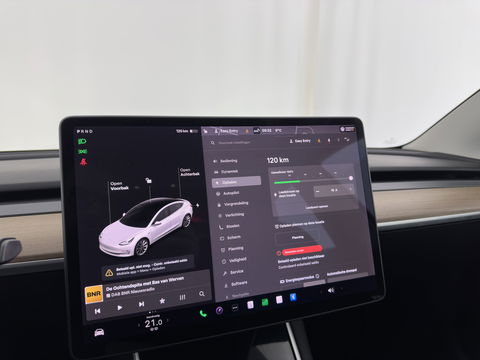 Tesla Model 3 Standard RWD Plus 60 kWh {SOH-99%} [ 3-Fase ] (INCL-BTW) Aut. *PANO | AUTO-PILOT | LUXURY-LEATHER | KEYLESS | FULL-LED | MEMORY-PACK | SURROUND-VIEW | DAB | CARPLAY | DIGI-COCKPIT | LANE-ASSIST | COMFORT-SEATS | TOWBAR | 19"ALU*