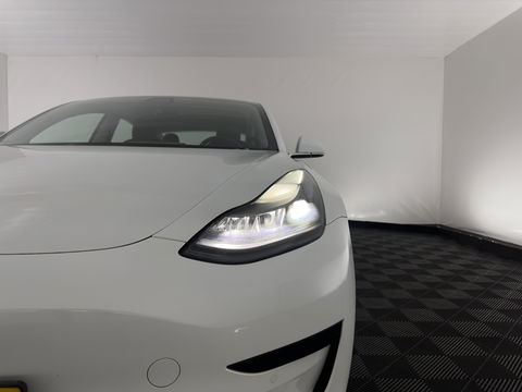 Tesla Model 3 Standard RWD Plus 60 kWh {SOH-99%} [ 3-Fase ] (INCL-BTW) Aut. *PANO | AUTO-PILOT | LUXURY-LEATHER | KEYLESS | FULL-LED | MEMORY-PACK | SURROUND-VIEW | DAB | CARPLAY | DIGI-COCKPIT | LANE-ASSIST | COMFORT-SEATS | TOWBAR | 19"ALU*