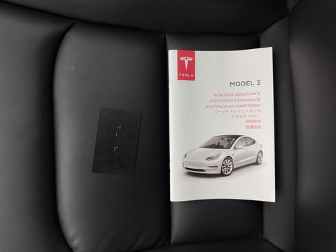 Tesla Model 3 Standard RWD Plus 60 kWh {SOH-99%} [ 3-Fase ] (INCL-BTW) Aut. *PANO | AUTO-PILOT | LUXURY-LEATHER | KEYLESS | FULL-LED | MEMORY-PACK | SURROUND-VIEW | DAB | CARPLAY | DIGI-COCKPIT | LANE-ASSIST | COMFORT-SEATS | TOWBAR | 19"ALU*