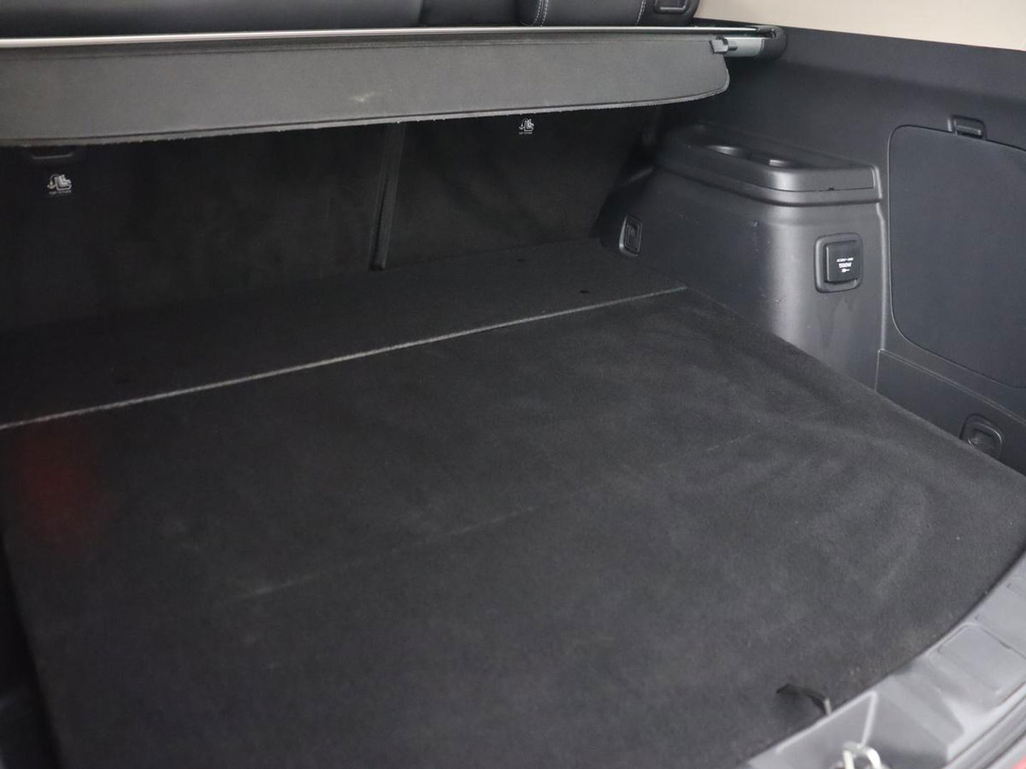 Mitsubishi Outlander 2.4 PHEV Intense | Trekhaak | Stoelverwarming | Leder/Alcantara | Camera | Carplay | Navigatie | Full LED | Cruise control | Plug In