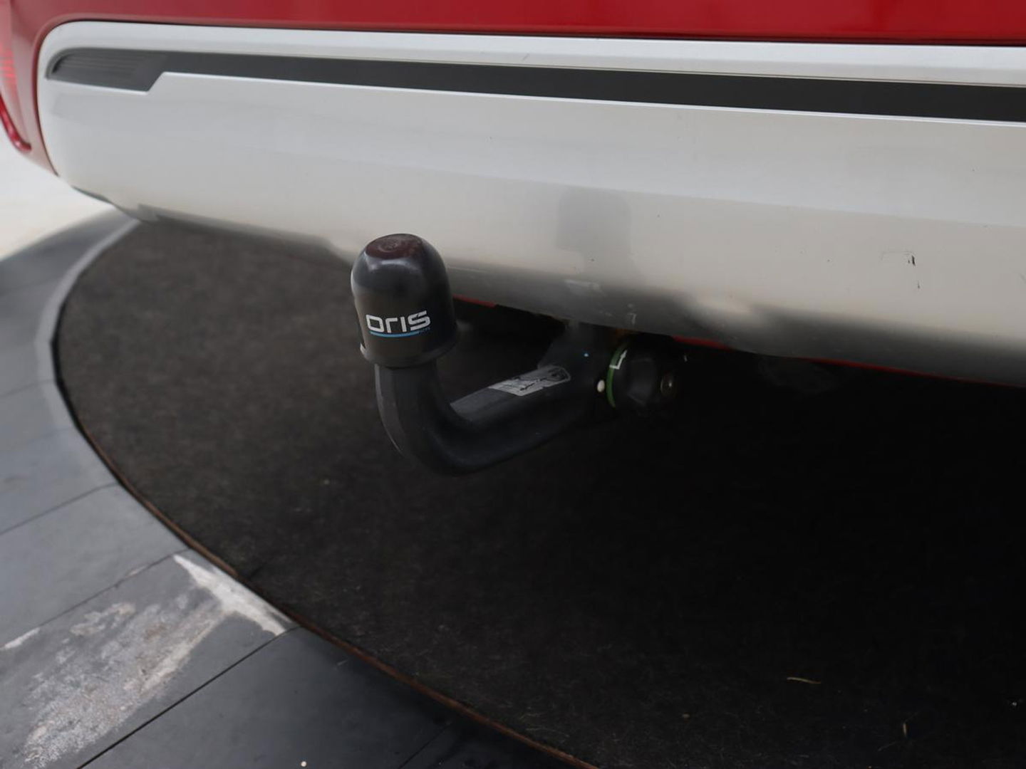 Mitsubishi Outlander 2.4 PHEV Intense | Trekhaak | Stoelverwarming | Leder/Alcantara | Camera | Carplay | Navigatie | Full LED | Cruise control | Plug In