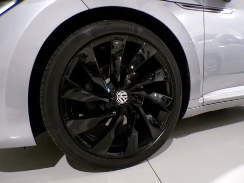 Volkswagen Arteon 1.5 TSI DSG Business R "Origineel NL!" 2X R-Line Pano Virtual Apple-Carplay/Android-Auto Leder/Alcantara Keyless