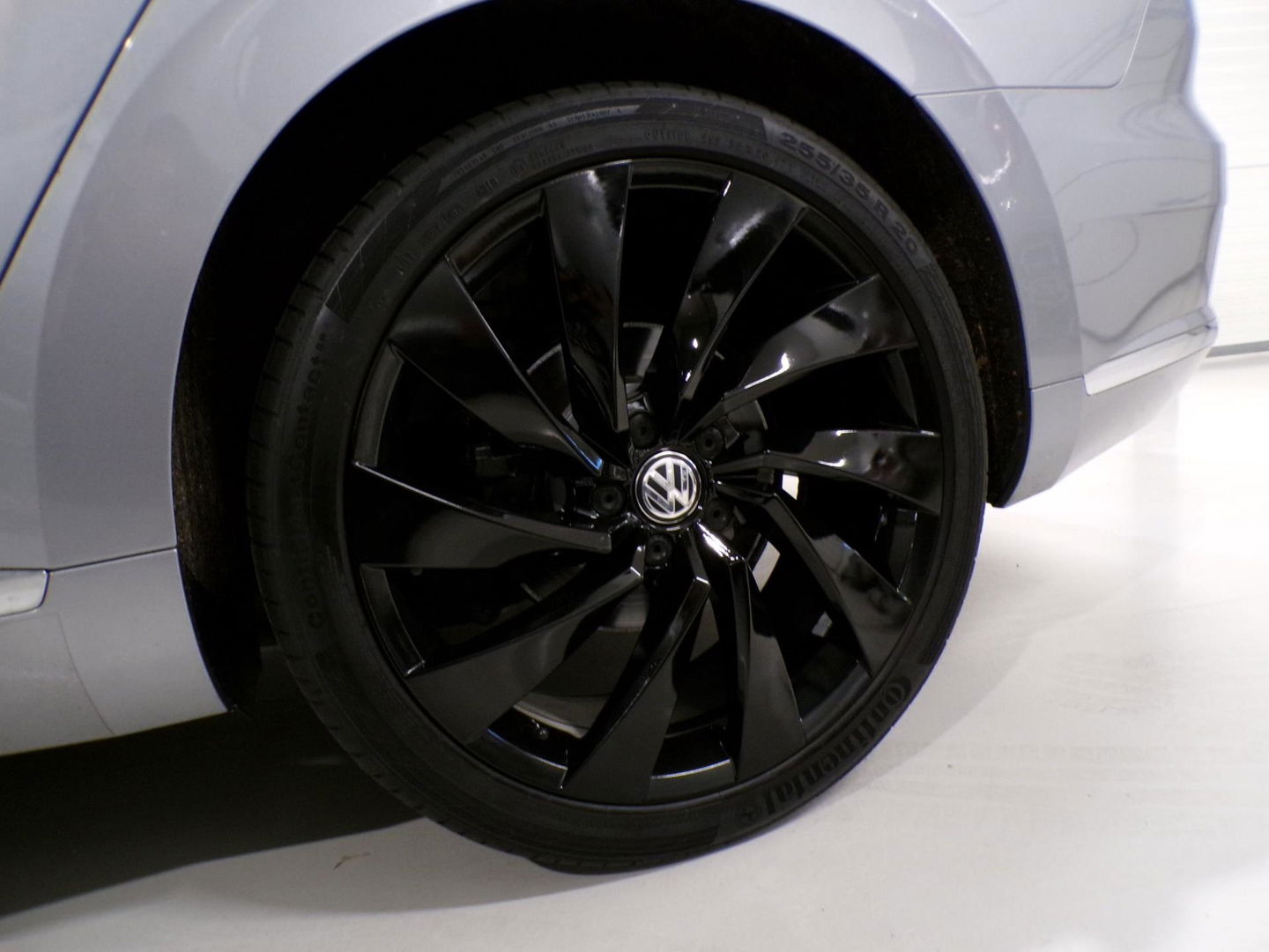 Volkswagen Arteon 1.5 TSI DSG Business R "Origineel NL!" 2X R-Line Pano Virtual Apple-Carplay/Android-Auto Leder/Alcantara Keyless