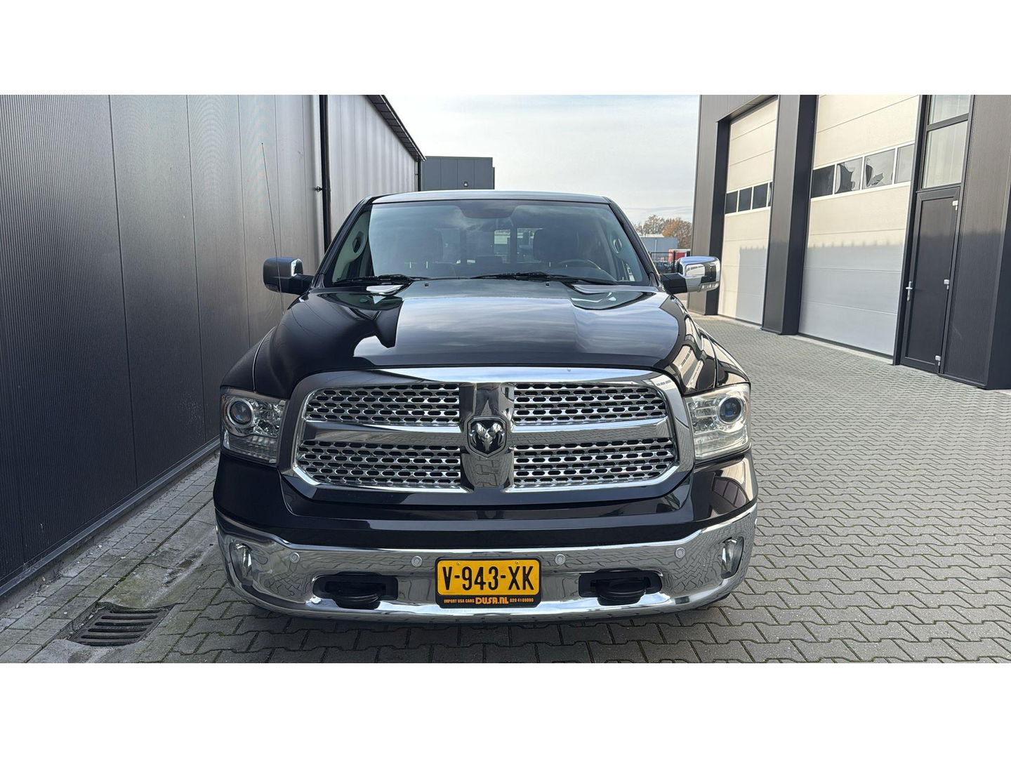 Dodge Ram 1500 5.7 V8 4x4 Crew Cab Laramie