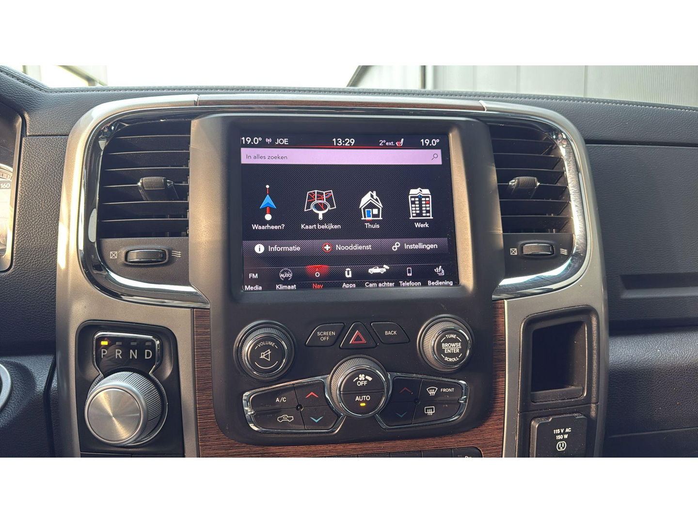 Dodge Ram 1500 5.7 V8 4x4 Crew Cab Laramie