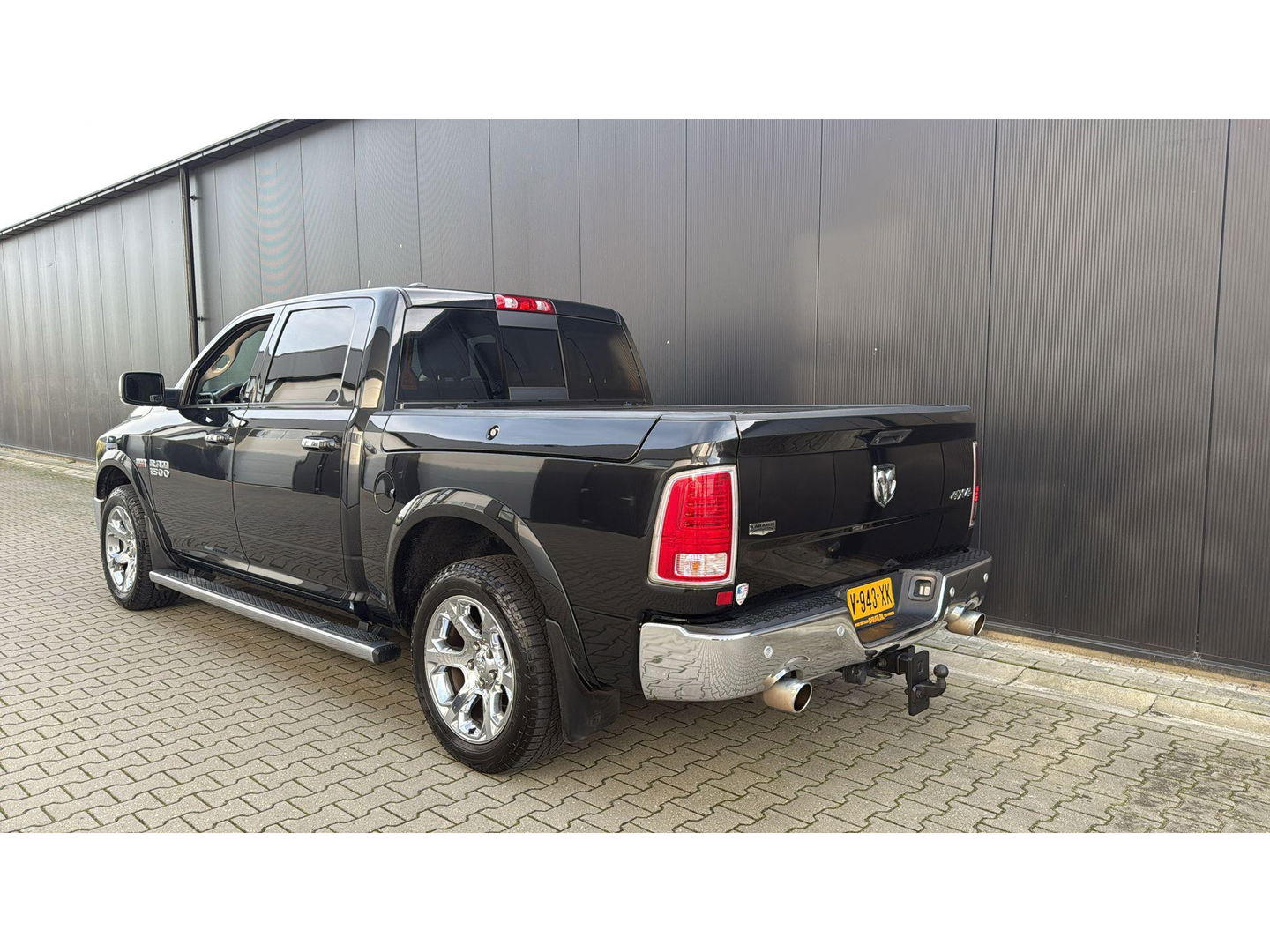 Dodge Ram 1500 5.7 V8 4x4 Crew Cab Laramie