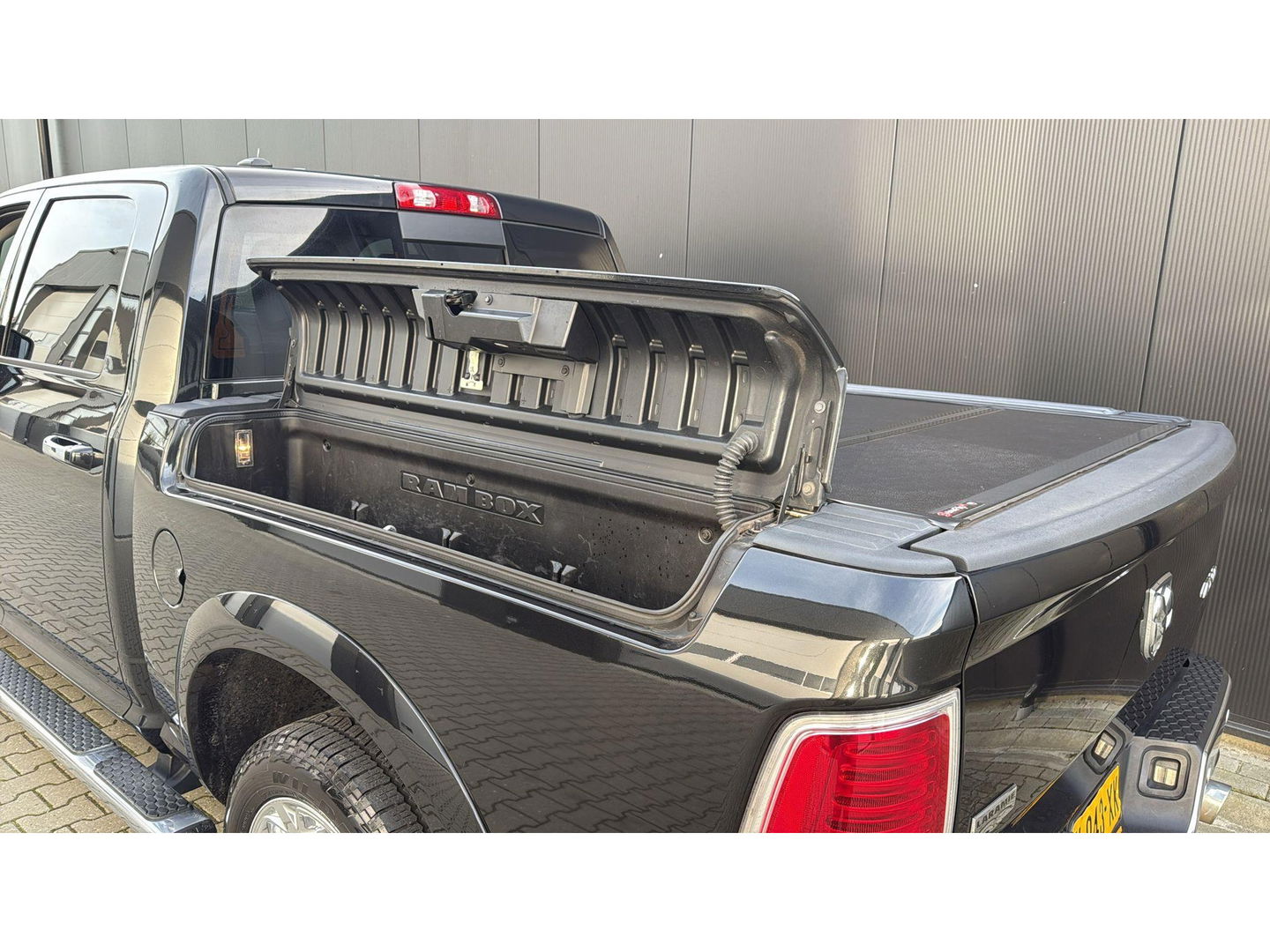 Dodge Ram 1500 5.7 V8 4x4 Crew Cab Laramie