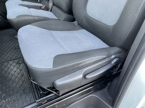 Opel Vivaro 1.6 CDTI L2H1 Edition / vaste prijs rijklaar € 11.950 ex btw / euro 6 / bpm vrij / airco / cruise control / navigatie / bijrijdersbank / parkeersensoren achter