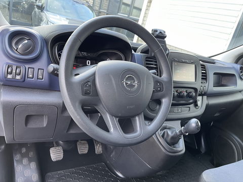 Opel Vivaro 1.6 CDTI L2H1 Edition / vaste prijs rijklaar € 11.950 ex btw / euro 6 / bpm vrij / airco / cruise control / navigatie / bijrijdersbank / parkeersensoren achter
