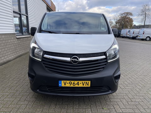 Opel Vivaro 1.6 CDTI L2H1 Edition / vaste prijs rijklaar € 11.950 ex btw / euro 6 / bpm vrij / airco / cruise control / navigatie / bijrijdersbank / parkeersensoren achter