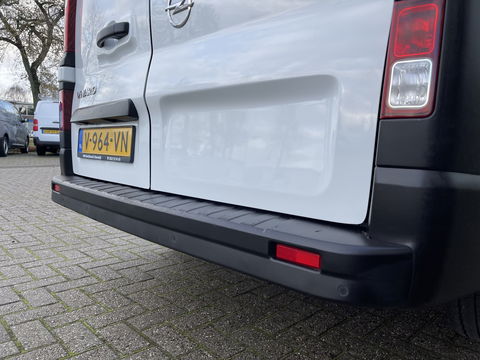Opel Vivaro 1.6 CDTI L2H1 Edition / vaste prijs rijklaar € 11.950 ex btw / euro 6 / bpm vrij / airco / cruise control / navigatie / bijrijdersbank / parkeersensoren achter