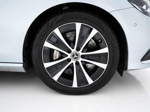 Mercedes-Benz E-Klasse Estate 300 de Luxury Line ( Plug-in ) (INCL-BTW) Aut. *LUXURY-LEATHER | FULL-LED | WIDE-SCREEN-DIGICOCKPIT | BLIND-SPOT | AMBIENT-LIGHT | HEATED-SPORTSEATS | CAMERA | DAB+ | NAVI-FULLMAP | PDC | ADAPTIVE-CRUISE | ECC | 18''ALU*