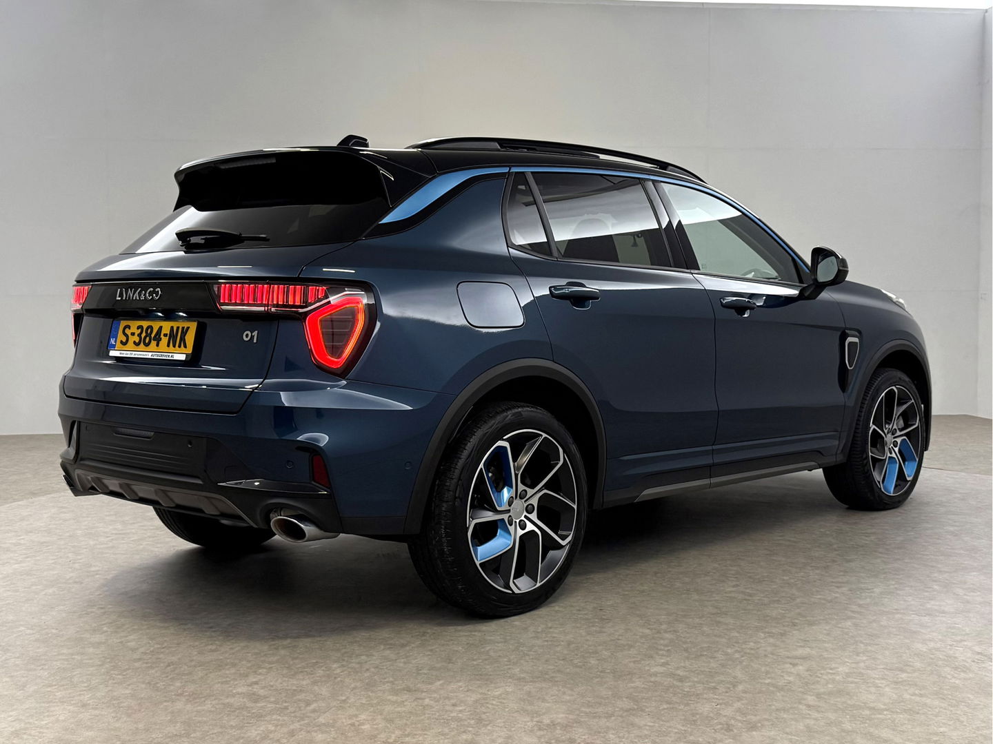 Lynk Co 01 1.5 | SOH 98% | Pano | Memory | Adap. Cruise | Sfeerverl. | 360° | Virtual | Keyless | Carplay