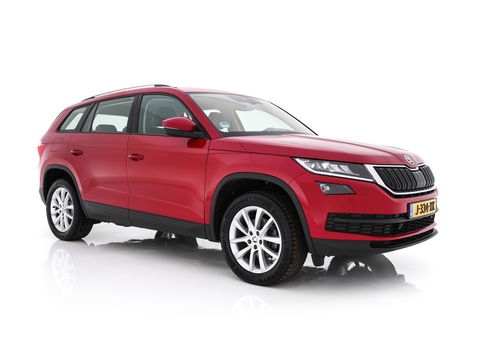Škoda Kodiaq 1.5 TSI Business Edition (INCL-BTW) *ADAPTIVE-CRUISE | LEATHER-FABRIC | FULL-LED | CANTON-SOUND | HEATED-SPORTSEATS | KEYLESS | NAVI-FULLMAP | CAMERA | DAB+ | ECC | PDC | TOWBAR | 18''ALU*