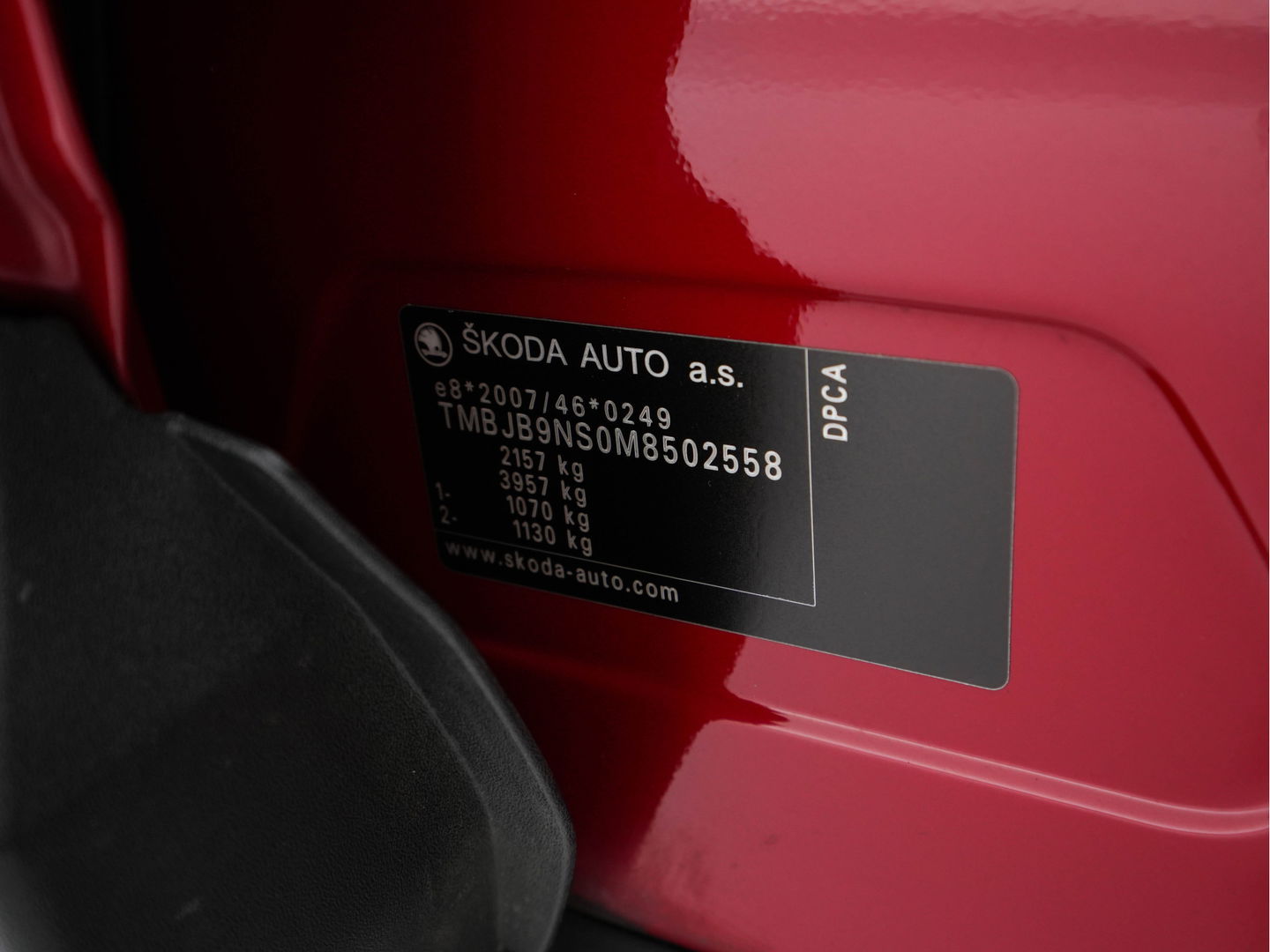 Škoda Kodiaq 1.5 TSI Business Edition (INCL-BTW) *ADAPTIVE-CRUISE | LEATHER-FABRIC | FULL-LED | CANTON-SOUND | HEATED-SPORTSEATS | KEYLESS | NAVI-FULLMAP | CAMERA | DAB+ | ECC | PDC | TOWBAR | 18''ALU*