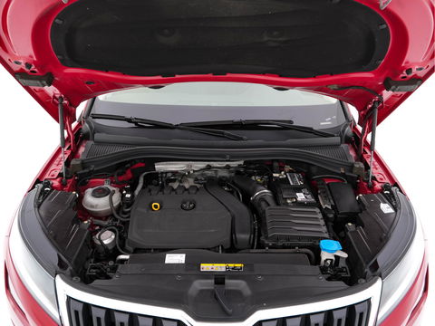 Škoda Kodiaq 1.5 TSI Business Edition (INCL-BTW) *ADAPTIVE-CRUISE | LEATHER-FABRIC | FULL-LED | CANTON-SOUND | HEATED-SPORTSEATS | KEYLESS | NAVI-FULLMAP | CAMERA | DAB+ | ECC | PDC | TOWBAR | 18''ALU*