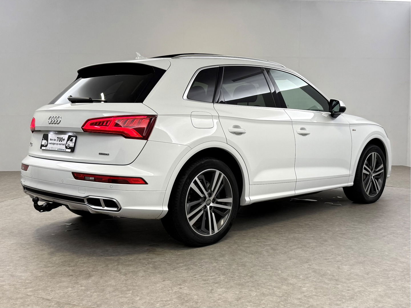 Audi Q5 55 TFSI e Quattro S-line | Pano | LED-Matrix | Virtual | Carplay | Trekh. | Luchtvering | Keyless | Stoelverw. | Schakelflippers