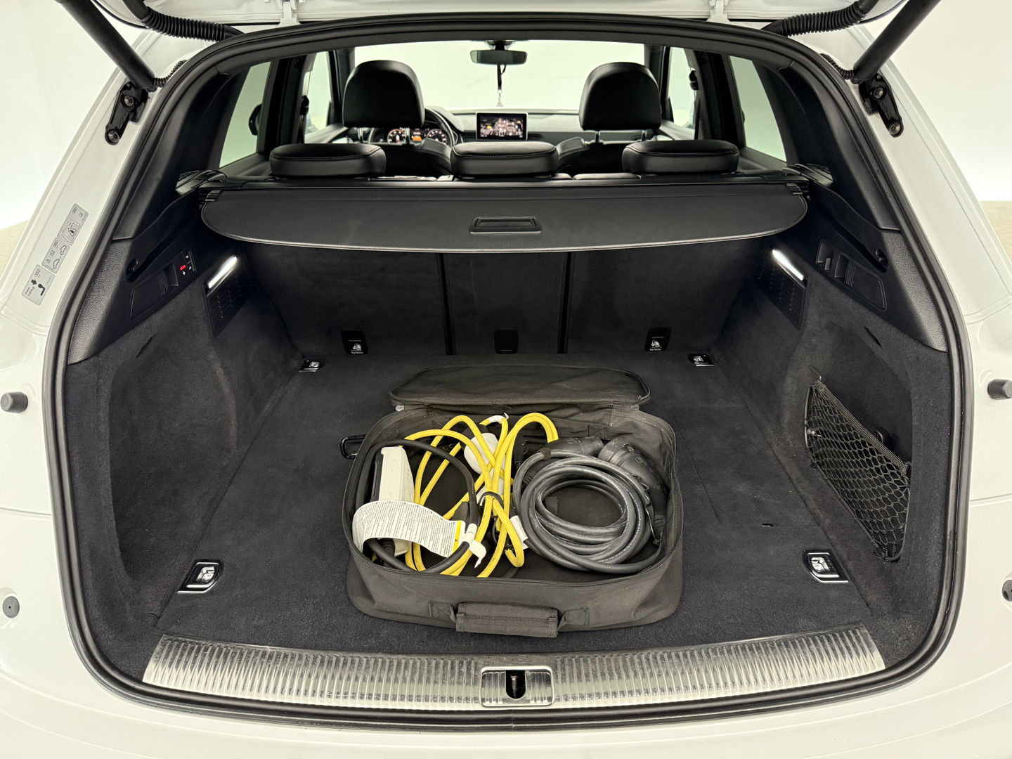 Audi Q5 55 TFSI e Quattro S-line | Pano | LED-Matrix | Virtual | Carplay | Trekh. | Luchtvering | Keyless | Stoelverw. | Schakelflippers