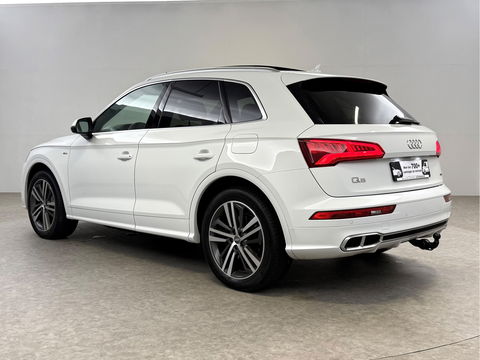 Audi Q5 55 TFSI e Quattro S-line | Pano | LED-Matrix | Virtual | Carplay | Trekh. | Luchtvering | Keyless | Stoelverw. | Schakelflippers