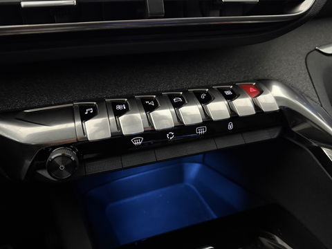 Peugeot 5008 1.2 PureTech 7p. | 360° Camera | Virtual | Sfeer | Trekh. | Carplay | Cruise | Navi | NAP