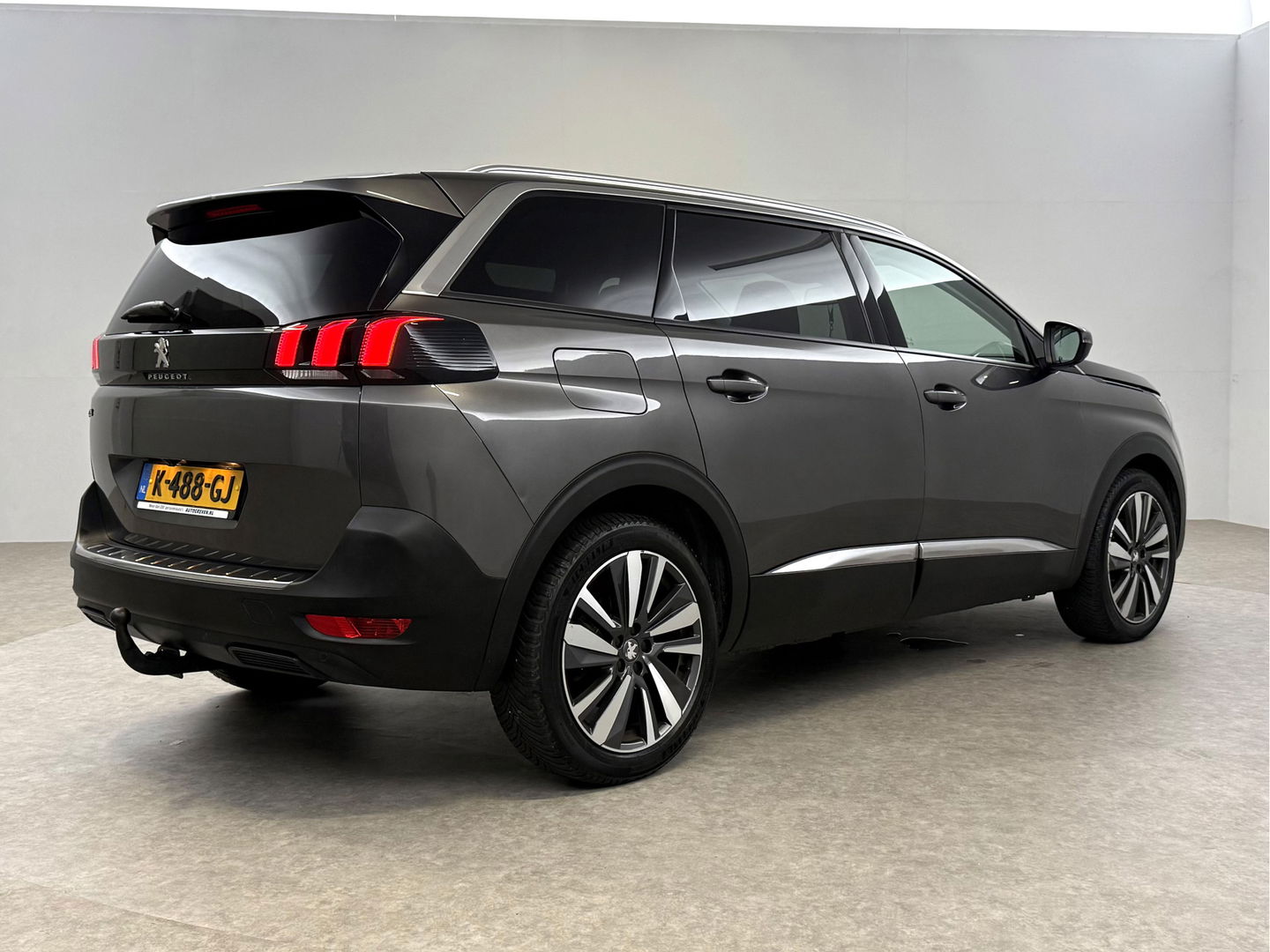 Peugeot 5008 1.2 PureTech 7p. | 360° Camera | Virtual | Sfeer | Trekh. | Carplay | Cruise | Navi | NAP