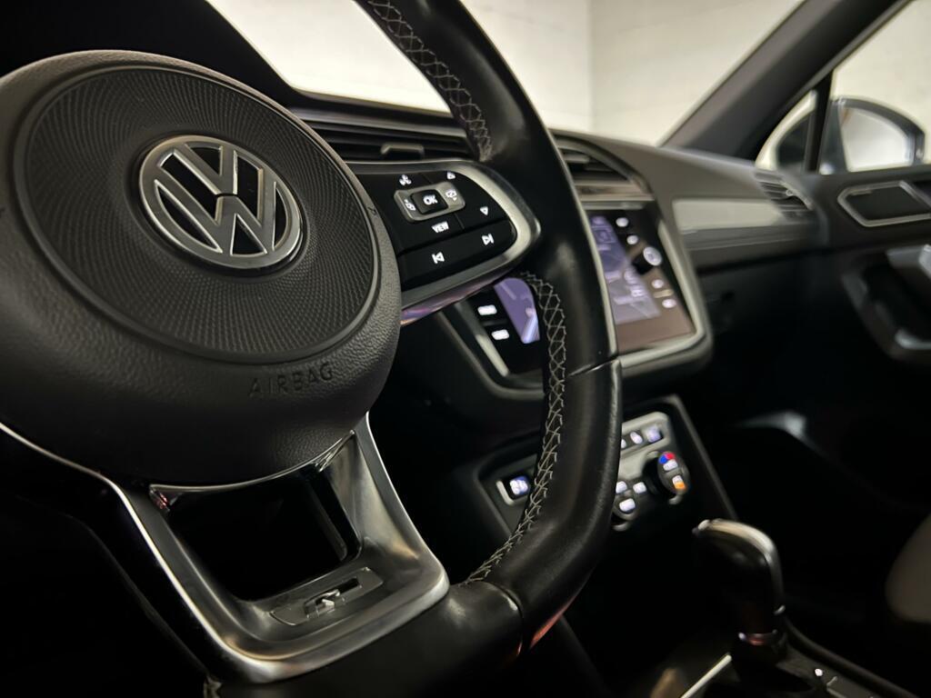 Volkswagen Tiguan 1.5 TSI ACT 2X R-Line Pano Virtual ACC NAP