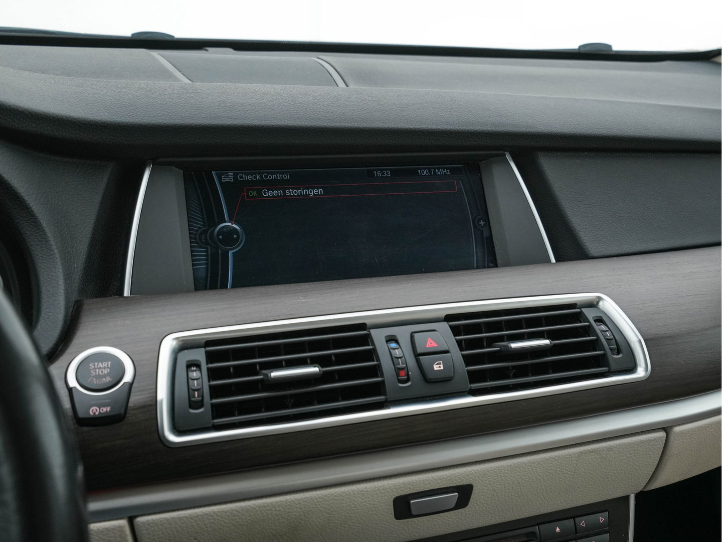 BMW 5 Serie Gran Turismo 520d High Executive Aut. *HEAD-UP | ADAPTIVE-CRUISE | LUXURY-LEATHER | XENON | MEMORY-PACK | TOP-VIEW | HIFI-SOUND | NAVI-FULLMAP | ECC | PDC*