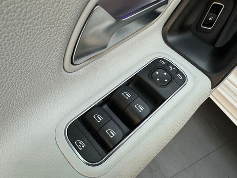 Mercedes-Benz A-Klasse 250 e AMG Pano|Memory|Burmester|360Cam