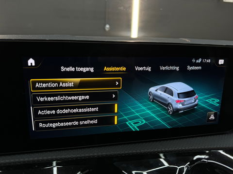 Mercedes-Benz A-Klasse 250 e AMG Pano|Memory|Burmester|360Cam