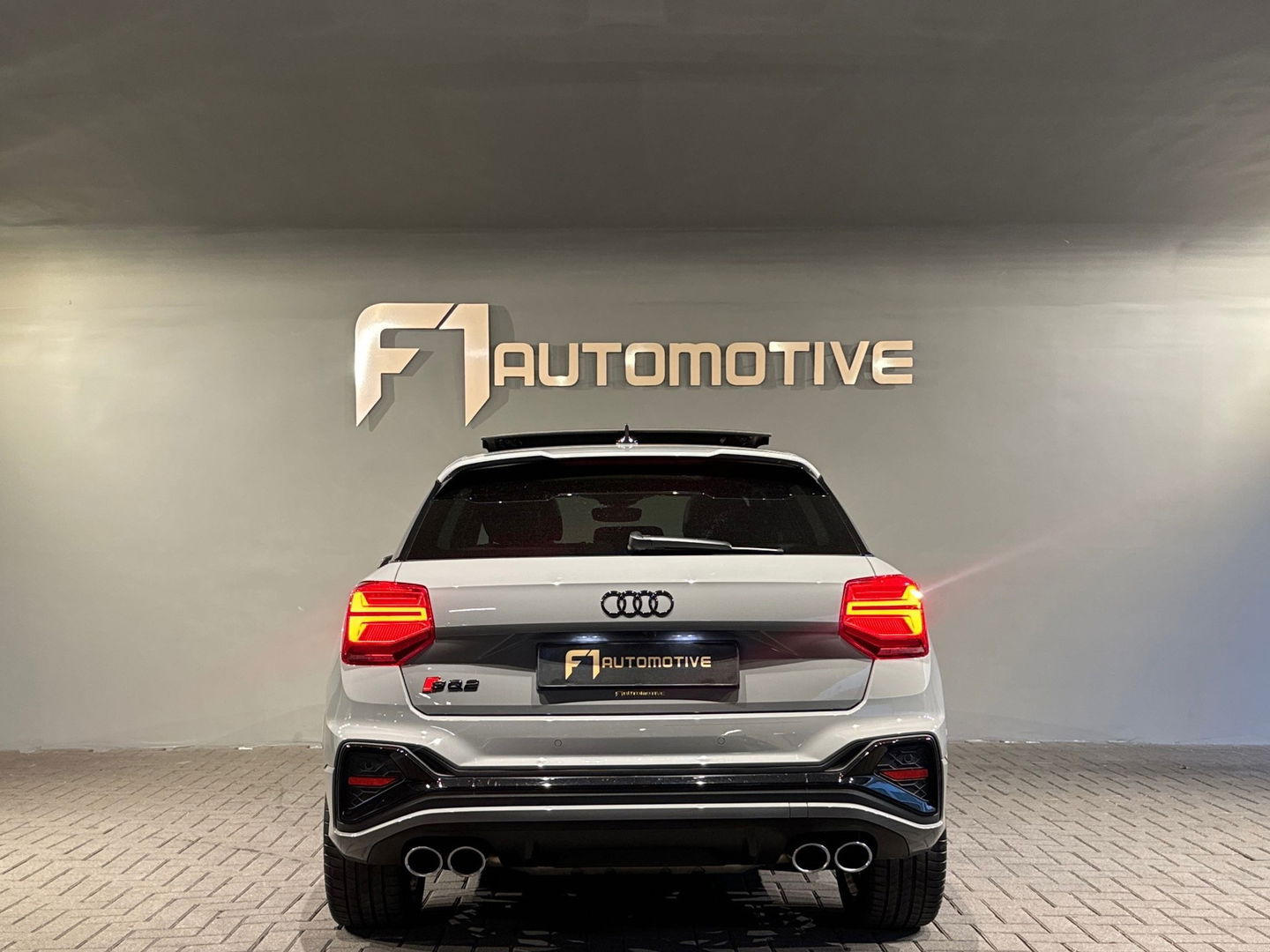 Audi Q2 SQ2 2.0 TFSI quattro Pano|Sonos|Keyless|Sfeer|Leer