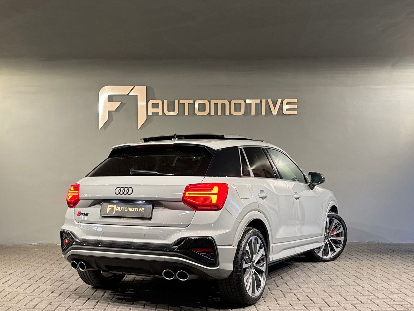 Audi Q2 SQ2 2.0 TFSI quattro Pano|Sonos|Keyless|Sfeer|Leer