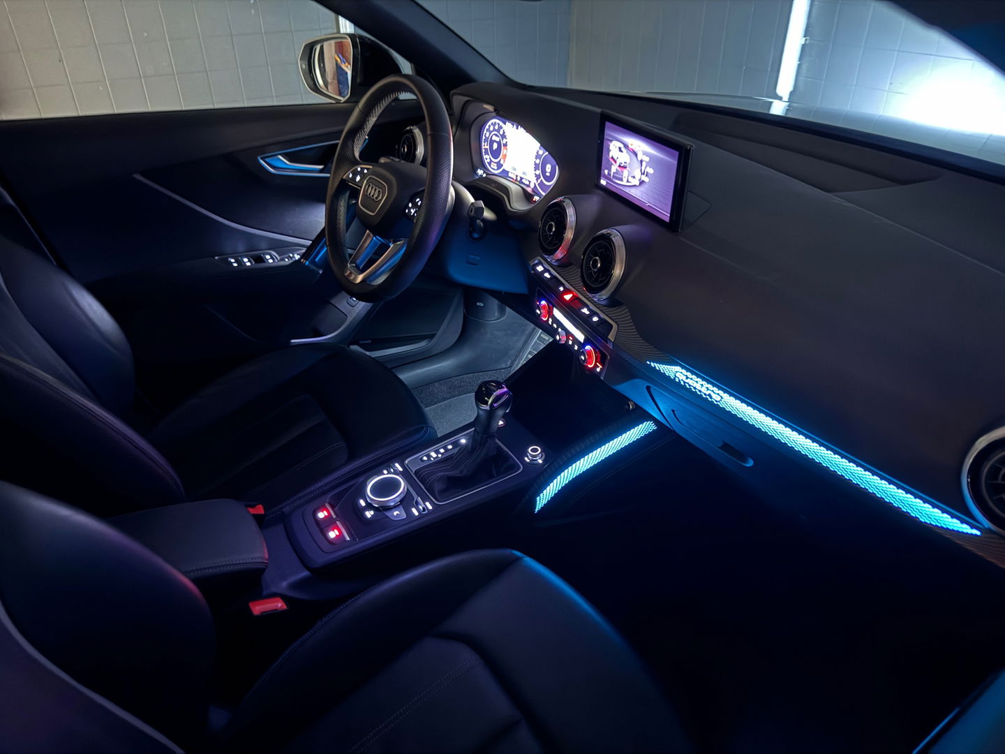 Audi Q2 SQ2 2.0 TFSI quattro Pano|Sonos|Keyless|Sfeer|Leer