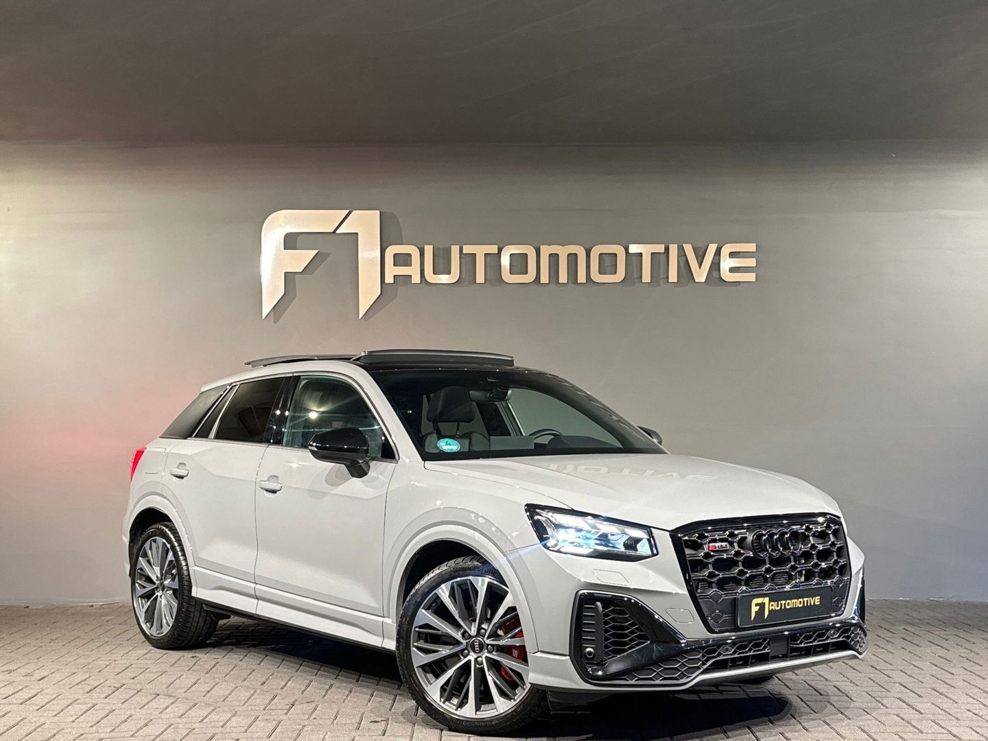 Audi Q2 SQ2 2.0 TFSI quattro Pano|Sonos|Keyless|Sfeer|Leer