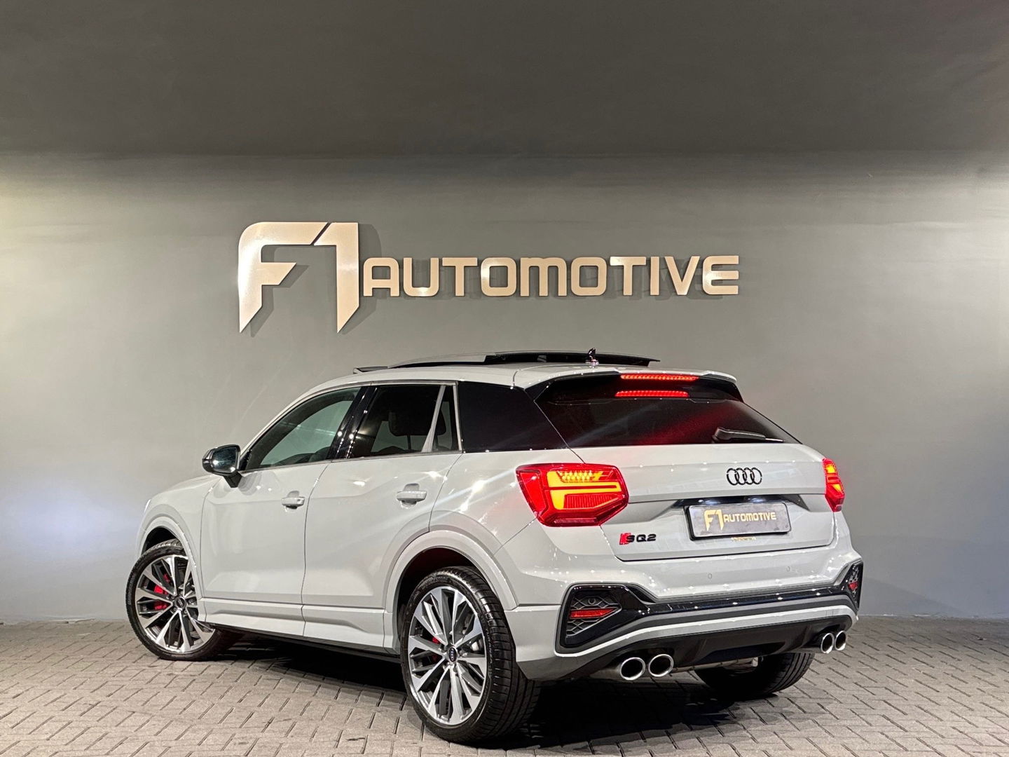 Audi Q2 SQ2 2.0 TFSI quattro Pano|Sonos|Keyless|Sfeer|Leer