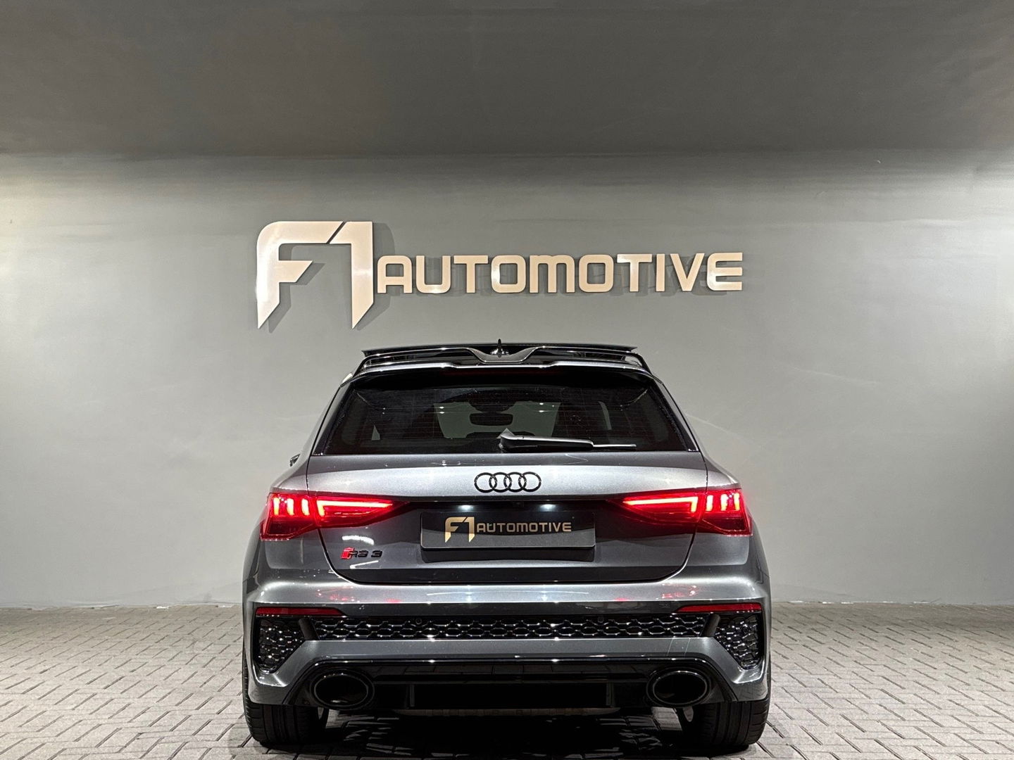 Audi RS3 Sportback 2.5 TFSI Quattro Pano|Ceramic|HuD|B&O|VOL