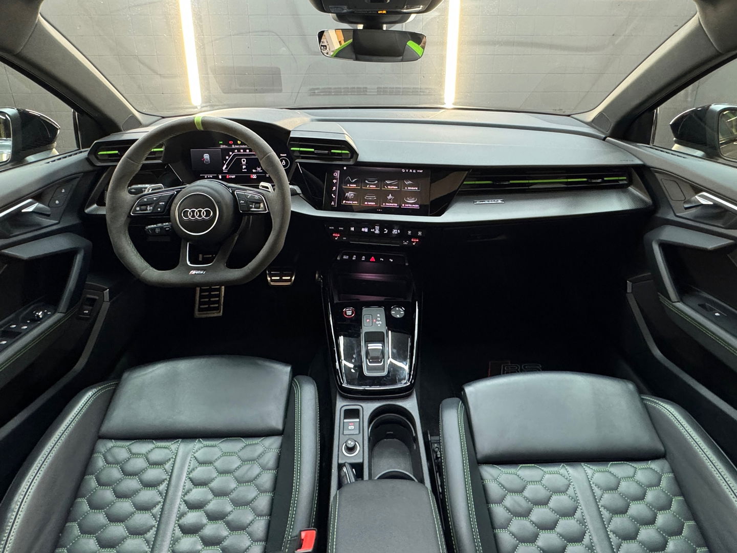 Audi RS3 Sportback 2.5 TFSI Quattro Pano|Ceramic|HuD|B&O|VOL