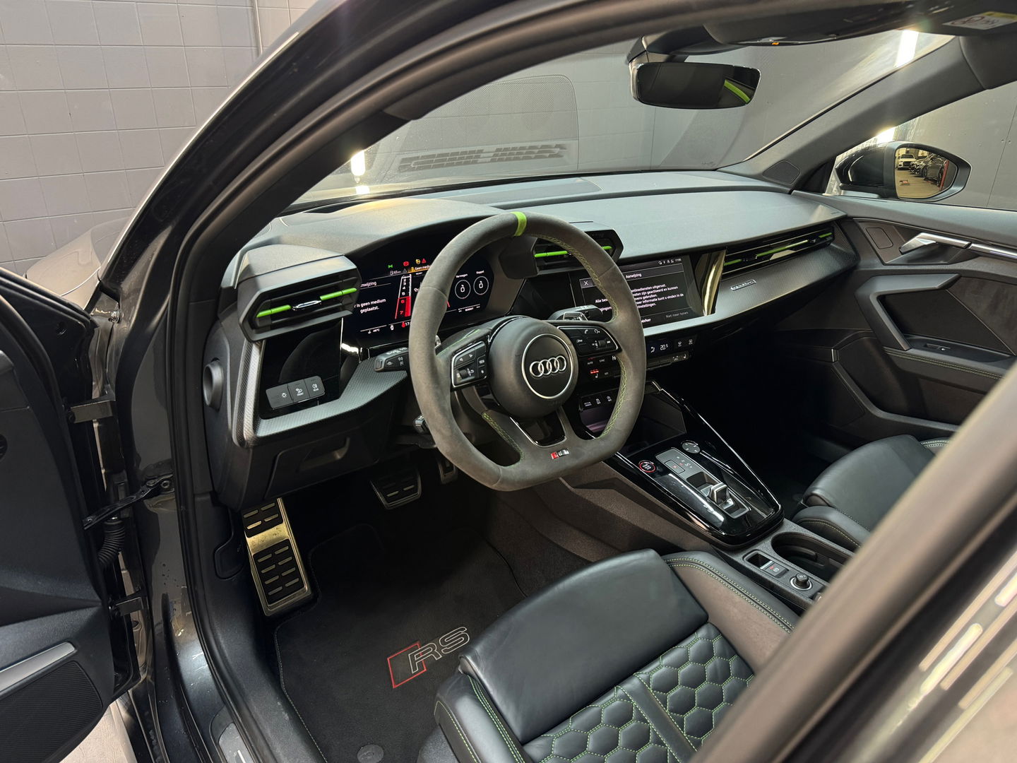 Audi RS3 Sportback 2.5 TFSI Quattro Pano|Ceramic|HuD|B&O|VOL